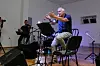 Zagvozd, 270719. Koncert pod nazivom Zoran pjeva Arsena zbog jakog vjetra na Svetom Juri (1762m), najvisem vrhu planine Biokovo, premjesten je u Zagvozd. Koncert je odrzao Zoran Predin uz pratnju Damir Kukuruzovic Django Group. Foto: Ivo Ravlic / CROPIX