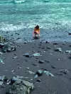 Crno vulkansko kamenje i pijesak na plažama Atlantskog oceana
