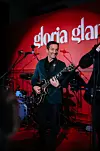 Ante Gelo sa svojim bendom cijelu večer bio je na pozornici