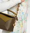 Mytheresa, Loewe, privjesak 280 eura