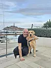 Davor Bilman i njegov zlatni retriver Art
