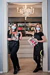 Zagreb, 080520. Preradoviceva ulica. Frizerski salon Antonija pretplatnik je na magazin Gloriu. Foto: Neja Markicevic / CROPIX
