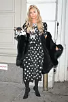 Smatramo je savršenstvom bez mane, ali i Paris Hilton je samo čovjek, tvrdi njezin suprug