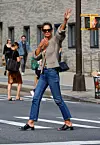 Katie Holmes također voli nositi grudnjak u službi topića.
