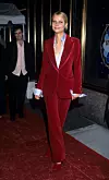 Gwyneth Paltrow u Tom Ford odijelu