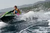 Tena je pokazala kako vlada jet ski-jem.