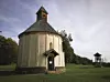 Rotunda, kapelica Sv. Nikole, koju su u mjestu Selo podigli templari u 13. stoljeću.