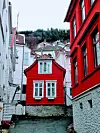 Kuće tradicionalnih boja i stila gradnje