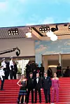 Finnegan Oldfield, Bérénice Bejo, Michel Hazanavicius, Romain Duris and Matilda Anna Ingrid Lutz