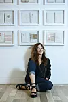 Katarini je umjetnost uvijek bila jedna od najvažnijih stvari u životu, ali u mladosti nije pronalazila dovoljno vremena da se njome ozbiljnije bavi; na red je došla tek kasnije, u kasnim četrdesetima