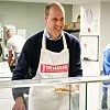 Princ William se također uključio u podjelu obroka