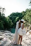 U kolekciji je i beach bag