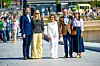 Princ Haakon, princeza Mette-Marit, kraljica Sonja i njihovi gosti Frederik i Mary u šetnji promenadom
