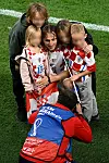 Modrić s djecom