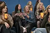 Elise Greene, Jackie Tohn, Kristen Bell i Justine Lupe u seriji 'Nobody wants this'
