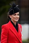 Princeza od Walesa nosila je crni model šešira Juliette Botterill na paradi velške garde na Dan svetog Davida 2023. godine