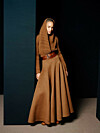 Kolekcija spaja bezvremensku klasiku s daškom neogotičke elegancije i rustikalnog urbanog stila