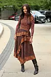 Katie Holmes u Ulla Johnson haljini i Staud čizmama