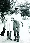 Zdenka i Ćiro u šetnji riječkim Korzom 1960.