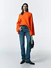 Pulover sa zvonolikim rukavima, Massimo Dutti, prije: 677,70 Kn (89,95 €), sada: 376,35 Kn (49,95 €)