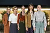 Daria Lorenci Flatz, Ksenija Marinković, Jadranka Đokić, Iva Mihalić i Lana Meniga čine glumački ansambl