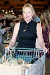 West Hollywood, CA - *EXCLUSIVE* Melanie Griffith gets camera shy as she steps out for groceries at Bristol Farms with messy hair and no make up revealing a scab on her nose. Pictured: Melanie Griffith BACKGRID USA 8 SEPTEMBER 2017, Image: 348810694, License: Rights-managed, Restrictions: , Model Release: no, Credit line: Profimedia, AKM-GSI