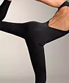 Oysho dugi kombinezon Comfortlux s lađa izrezom (45,99 eura)