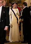 Radi se o tijari koja je bila vjenčani dar Kraljici Elizabeti, a zatim je pripala njezinoj kćeri