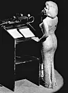 Glumica Marilyn Monroe 1962. u Madison Square Gardenu otpjevala je predsjedniku Kennedyju pjesmu za 45. rođendan