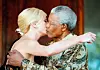 S Nelsonom Mandelom 2001. u domovini