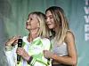 Chloe s majkom Olivia Newton-John