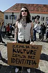 Miran se bavi i aktivizmom
