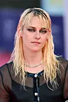 Kristen Stewart smokey eye nosi u svim prigodama