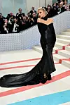 Paris Hilton u Marc Jacobs haljini