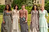 Glavne uloge u seriji Buccaneers igraju Alisha Boe, Josie Totah, Kristine Froseth, Aubri Ibrag i Imogen Waterhouse